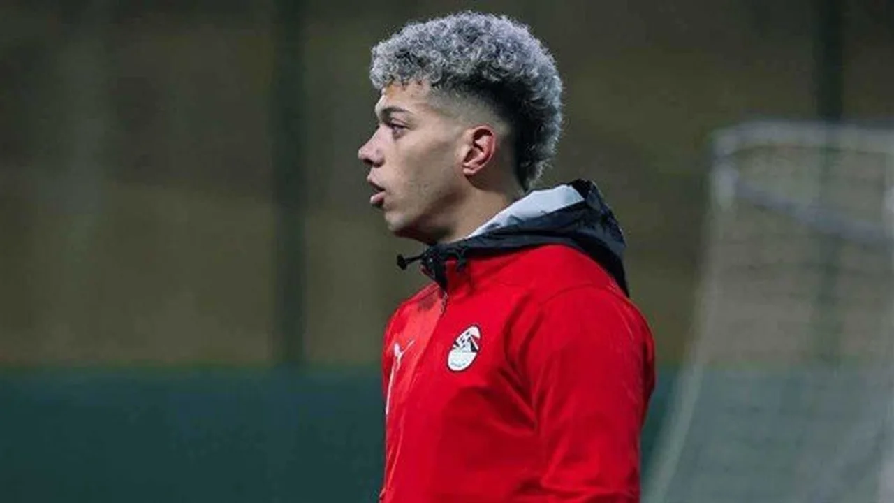 سؤال مباشر هل وقعت مشاجرة بين إمام عاشور وأحمد فتوح في معسكر مصر؟